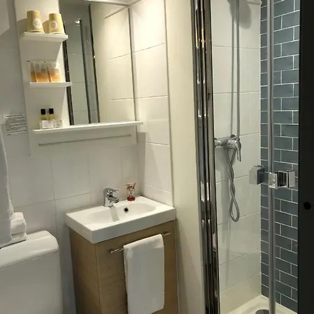 Le Pavillon De - Anciennement Lunotel Hotel