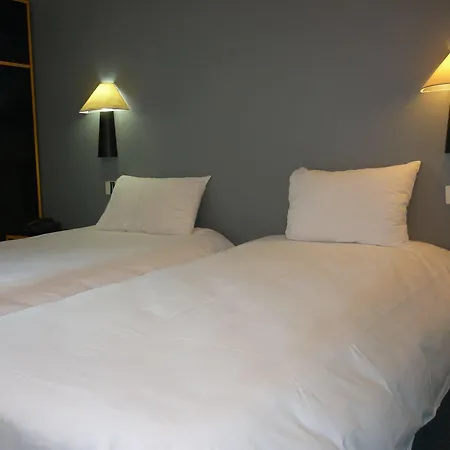 Le Pavillon De - Anciennement Lunotel 2* Saint-Lô