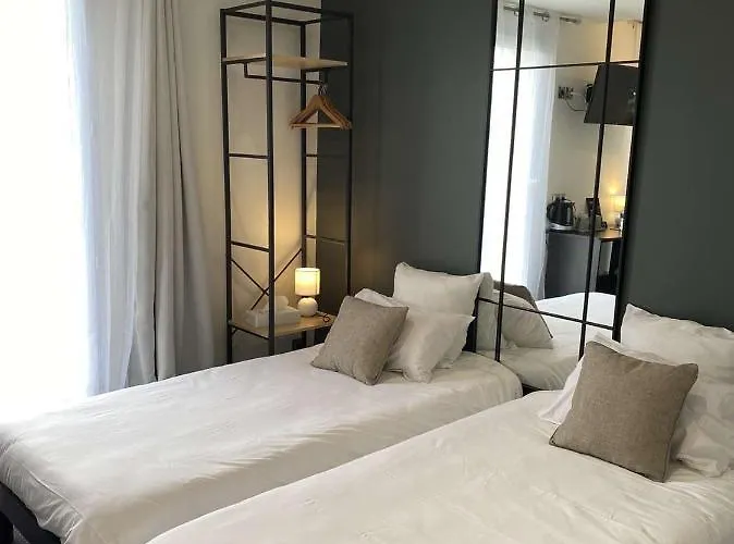 Hotel Le Pavillon De